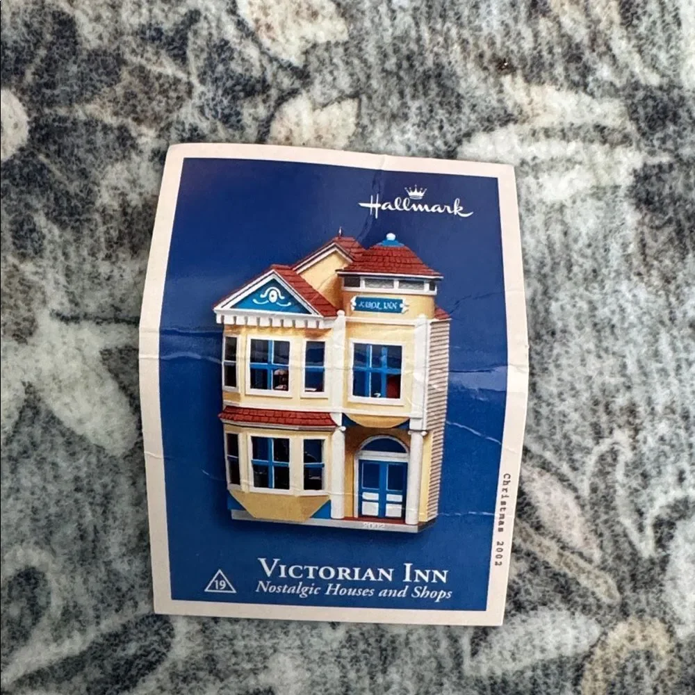 Hallmark 2002 Victorian Inn Ornament
